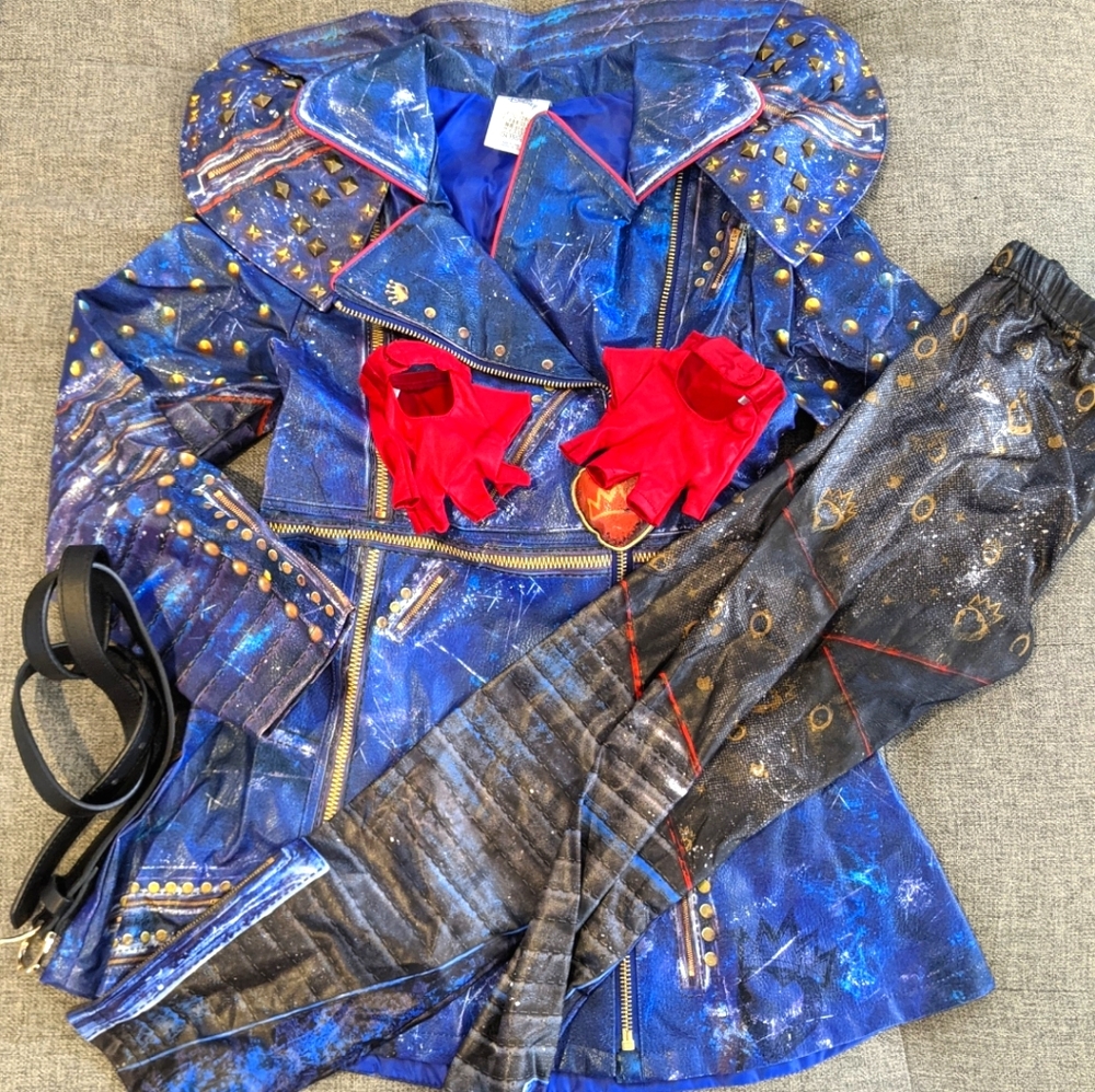 Youth Disney Descendents Evie costume - 7/8